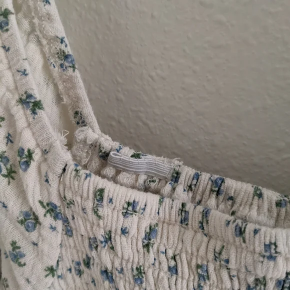 Neuflora Hartselle Dress In Blue Floral - Picture 5 of 6